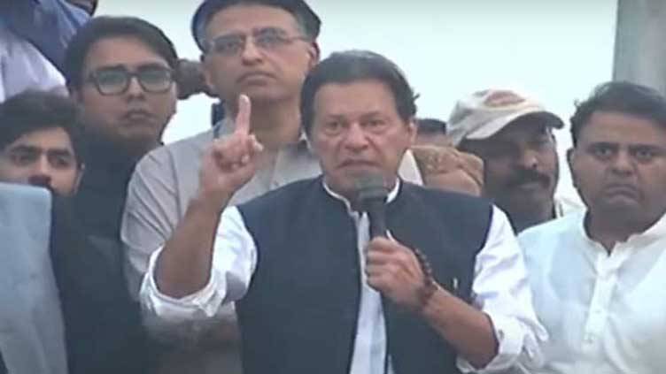 Imran Khan says PTI’s caravan will reach Islamabad within nine days