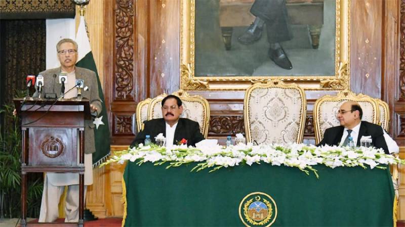 President emphasizes on adoption of latest technology to facilitate general public