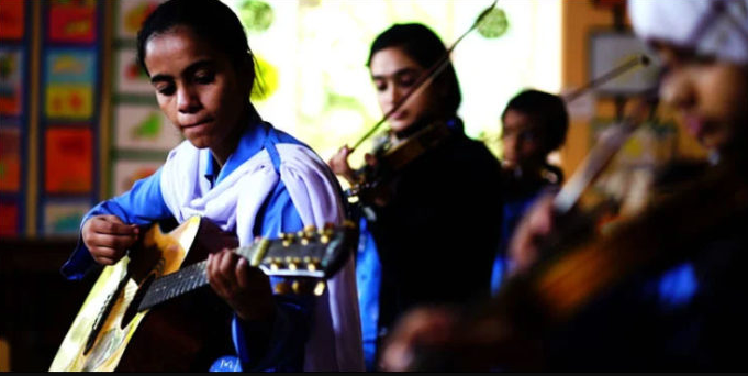 JUI-F opposes Sindh govt's decision to recruit music teachers in schools