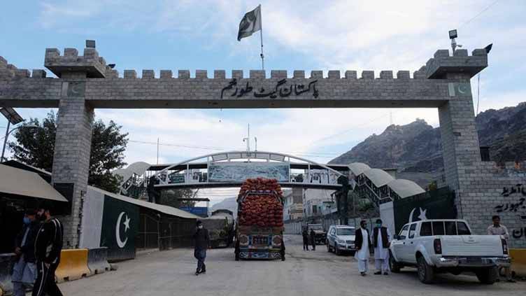 Torkham border reopens after three-day closure