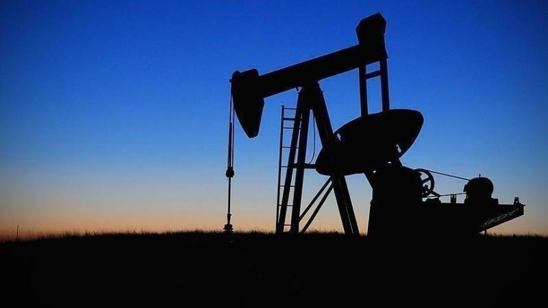 Oil price falls with global demand uncertainty

 | Pro IQRA News