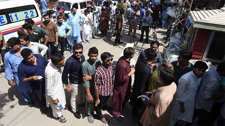Less voter turnout costs Pakistan's economy