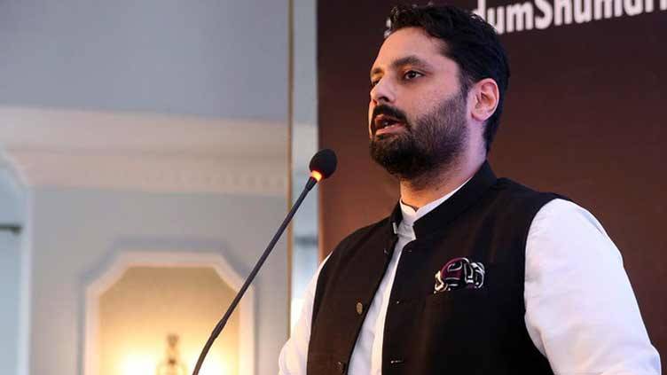 Celebrities demand release of Jibran Nasir as police register case against 'suspects'