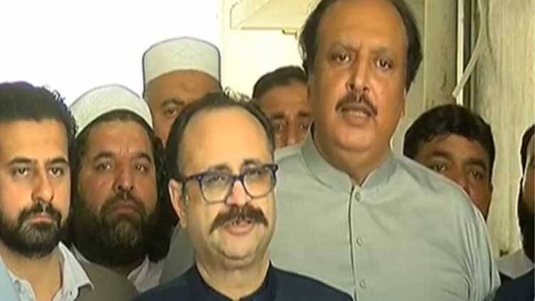 Sardar Tanveer Ilyas says will move together with Tareen