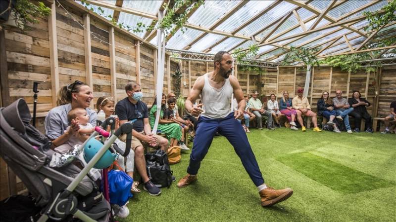 UK's 1st zero-waste theater leads the way in sustainable art