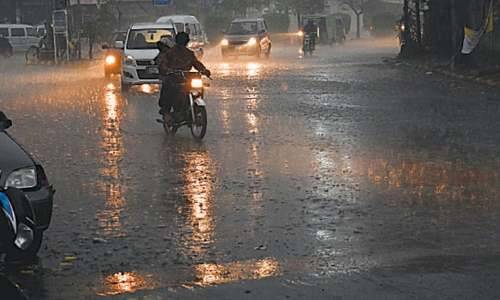 Heavy rain hits parts of central, upper Punjab 