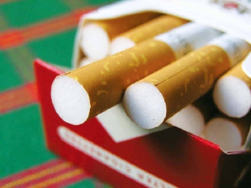 Info Minister calls for increasing taxes on tobacco to discourage its use