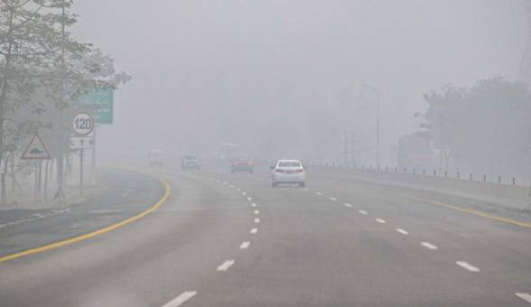 Poor visibility, dense fog immediate closure of motorway