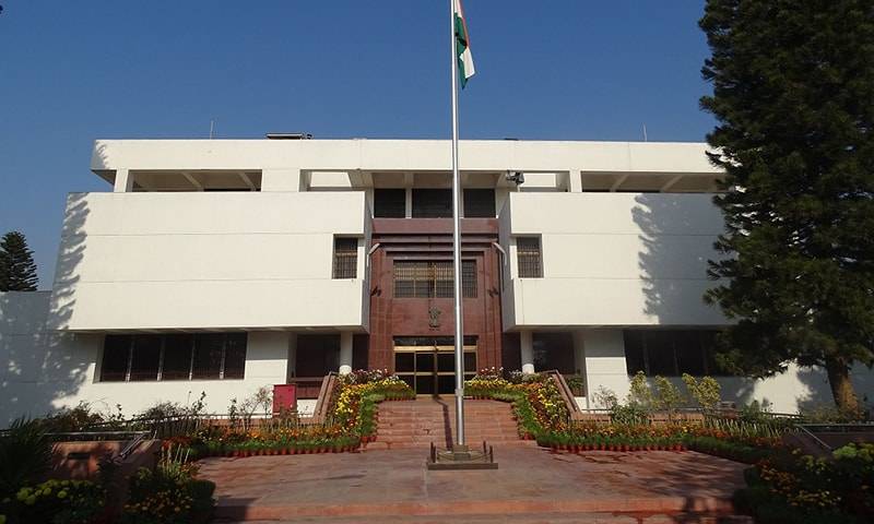 Civil society stages protest outside Indian High Commission in Islamabad