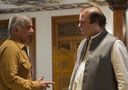 PM Shehbaz, Nawaz Sharif discuss flood relief and political strategy in Jati Umra meeting