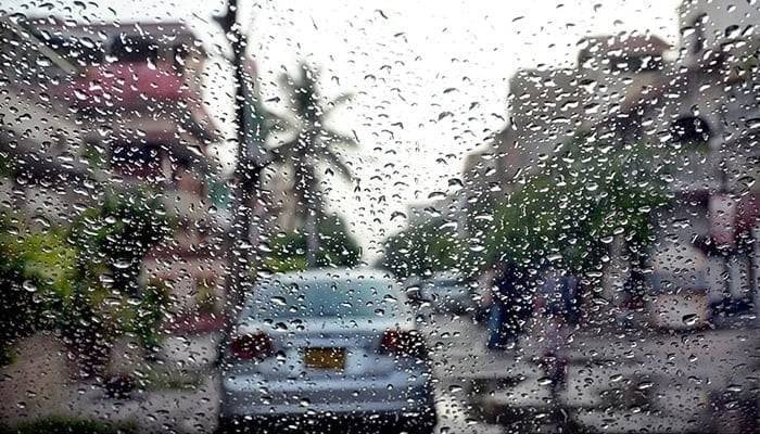 Karachi, Sindh districts likely to receive rain from Sunday evening