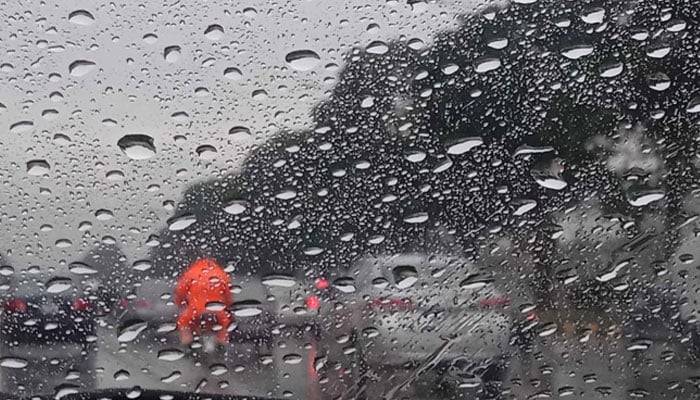 Drizzle brings relief to Karachi, heavy rains forecast