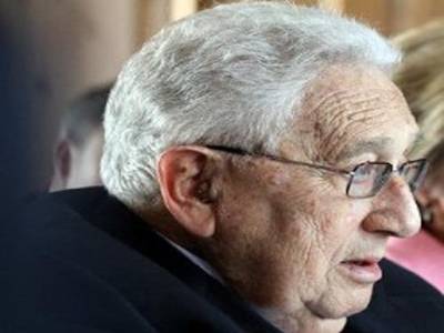 Democratic change in Bahrain does not serve US interests: Kissinger