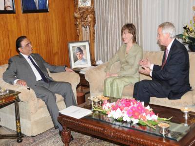 President lauds Munter’s role for improved Pak-US ties
