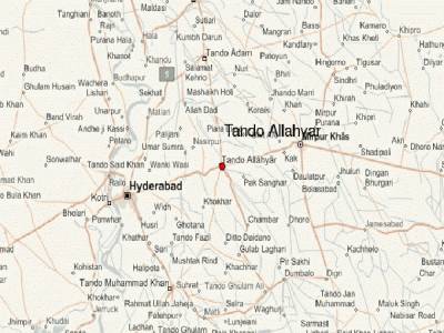 Three killed, 15 injured in Tando Allahyar road accident