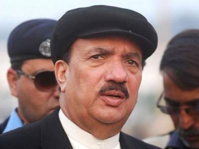 Sindh government not responsible for Karachi airport tragedy: Malik