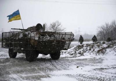 Ukraine firing continues despite ceasefire 