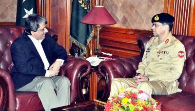 Sindh Governor, Corps Commander Karachi discuss law and order situation 