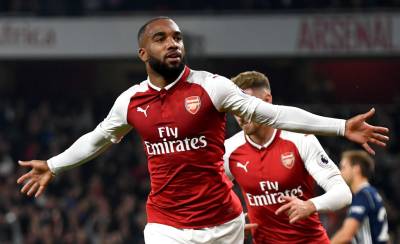 Lacazette's brilliance helps Arsenal to victory against Everton