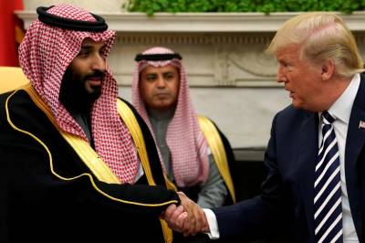 Trump stands by Saudi prince despite journalist Khashoggi's murder