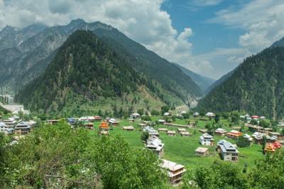 57 killed due to land-sliding in Neelam Valley of Azad Kashmir 