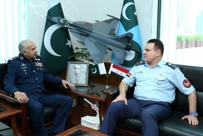 Iraqi Air Force Commander pays visit to PAF Headquarters 