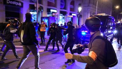 Spain: 160 arrested over six nights of violent protests