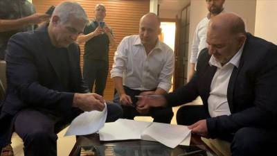  Naftali Bennett secures Knesset votes, ending Netanyahu era