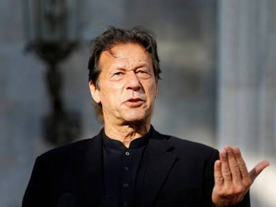 Will point out tools used by govt to create economic chaos: Imran Khan