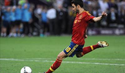 Spanish midfielder Fabregas to leave AS Monaco on June 30