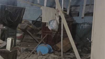 Roof collapse injures two in Lahore
