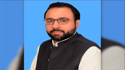 Ch Shujaat will not create hurdle in path of Pervaiz Elahi: Salik Hussain