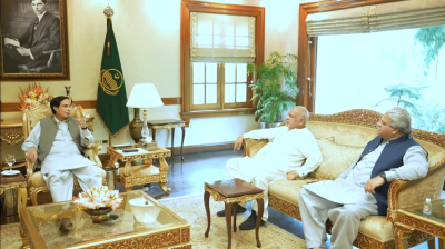 CM Ch Parvez Elahi met with former chairman of Lahore Chicago Sister City Committee Riaz Asghar