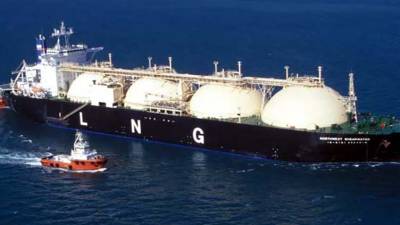 OGRA slashes imported LNG prices for Aug