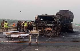 Oil carrier bus collision leaves 20 dead on Motorway M-5