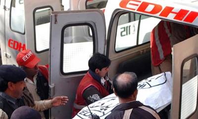 2 killed, 3 injured in bus-truck collision in Karachi