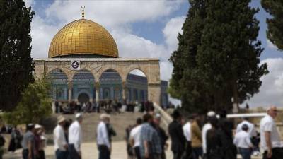 Palestinians call for defending Al-Aqsa on arson anniversary