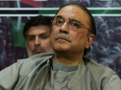 Zardari lashes out at Imran Khan for maligning state institutions