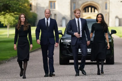 Prince William, Kate Harry & Meghan stood together for Queen