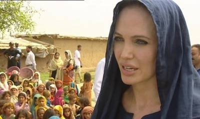 My heart is very much with the people of Pakistan at this time, says Angelina Jolie