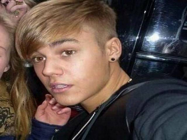 Justin Bieber gets girly new hairdo