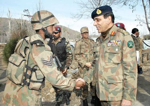 Gen Kayani vows to restore writ in Swat
