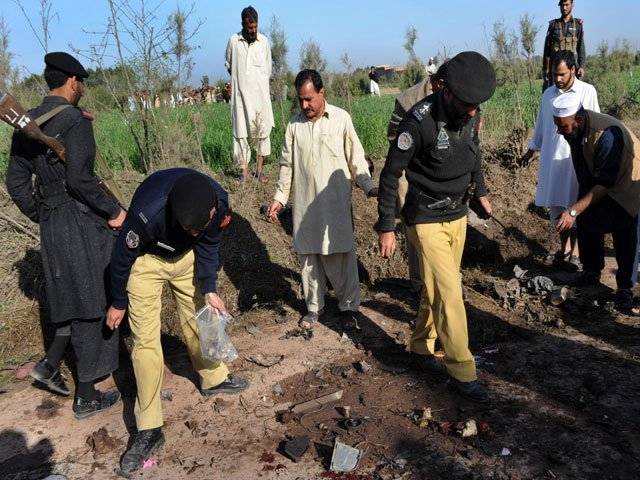 8 killed, several injured in Badaber car bomb blast