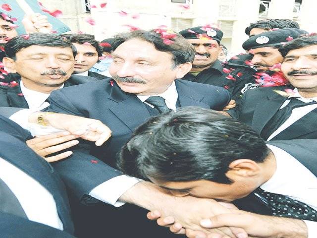 CJP vows to make courts corruption-free