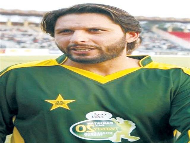 Afridi urges fans to back team
