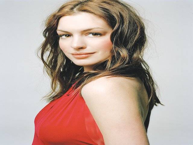Hathaway to host Nobel peace gig