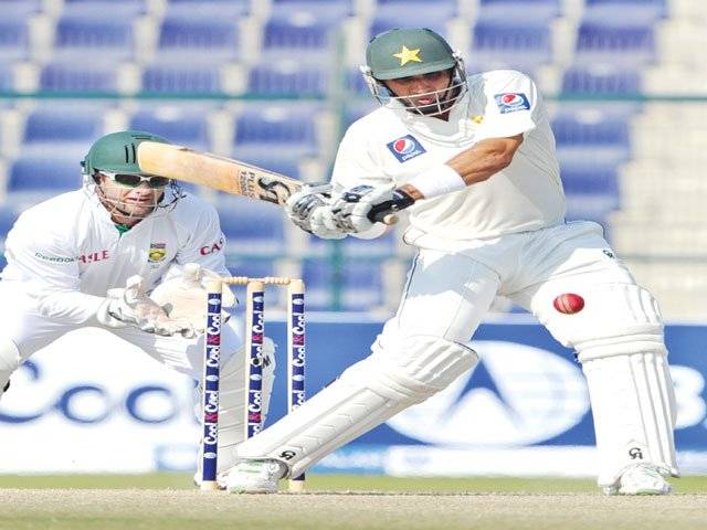 Misbah helps Pakistan draw Proteas series