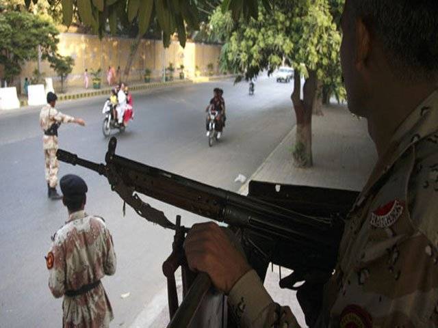 9 more gunned down in Karachi