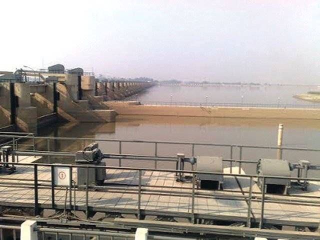 China keen in hydro power plant on Sukkur Barrage