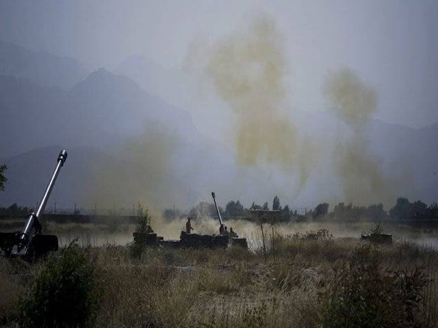 Afghan militants storm Pak villages
